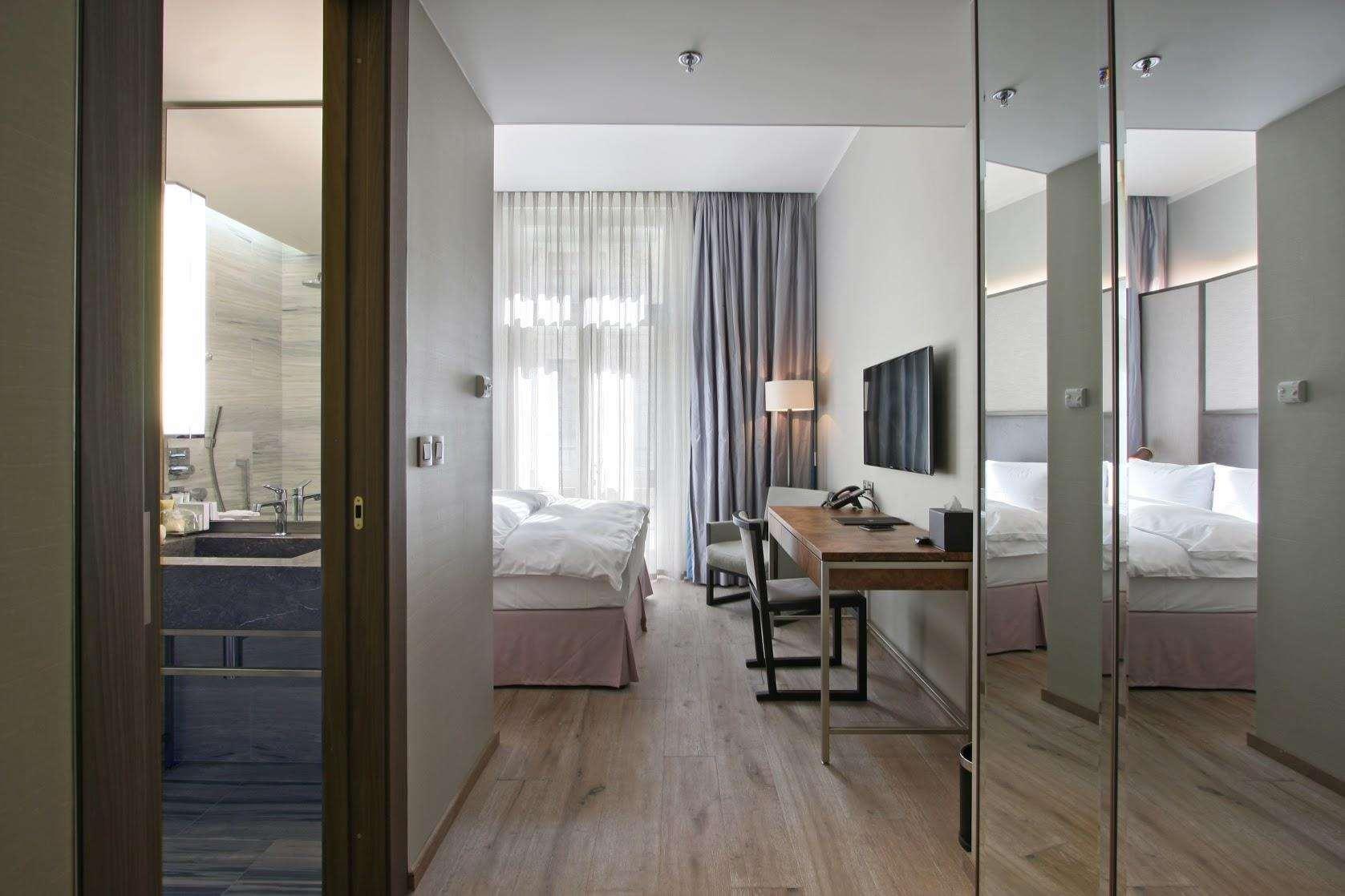 The Emblem Prague Hotel - Preferred Hotels & Resorts 외부 사진