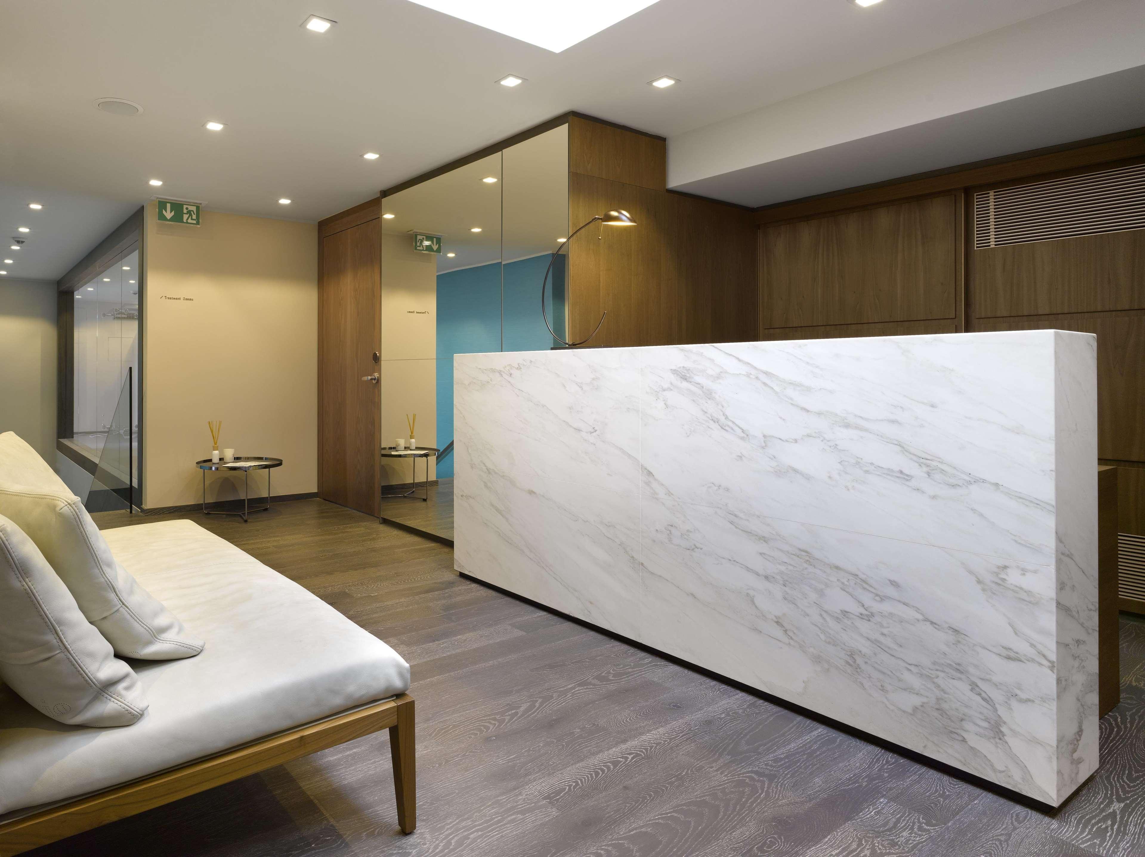The Emblem Prague Hotel - Preferred Hotels & Resorts 외부 사진