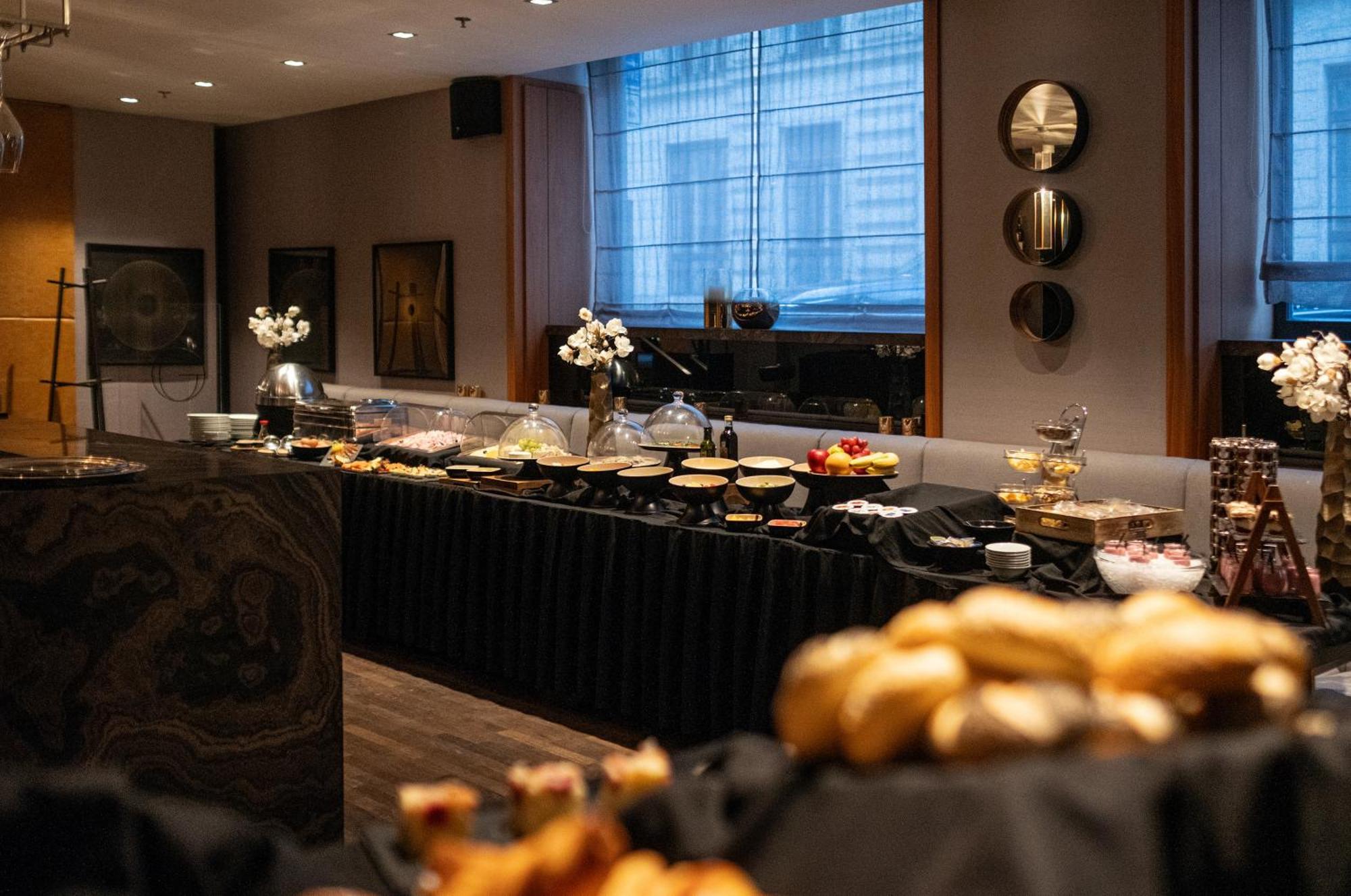 The Emblem Prague Hotel - Preferred Hotels & Resorts 외부 사진