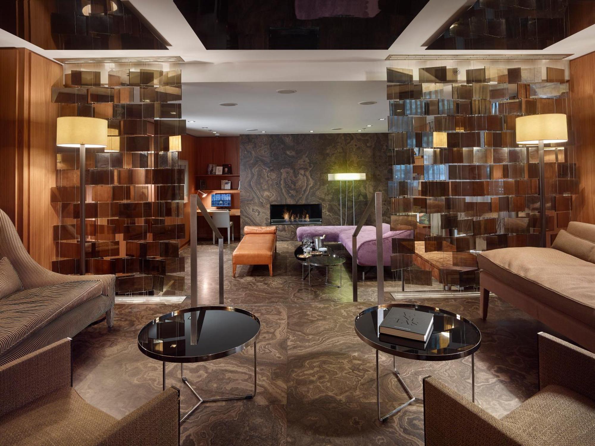 The Emblem Prague Hotel - Preferred Hotels & Resorts 외부 사진