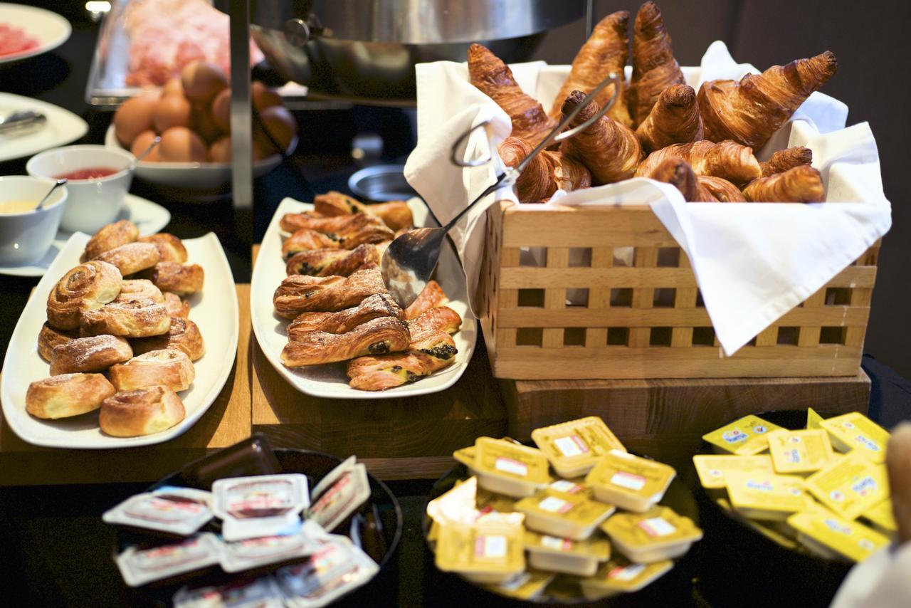 The Emblem Prague Hotel - Preferred Hotels & Resorts 외부 사진